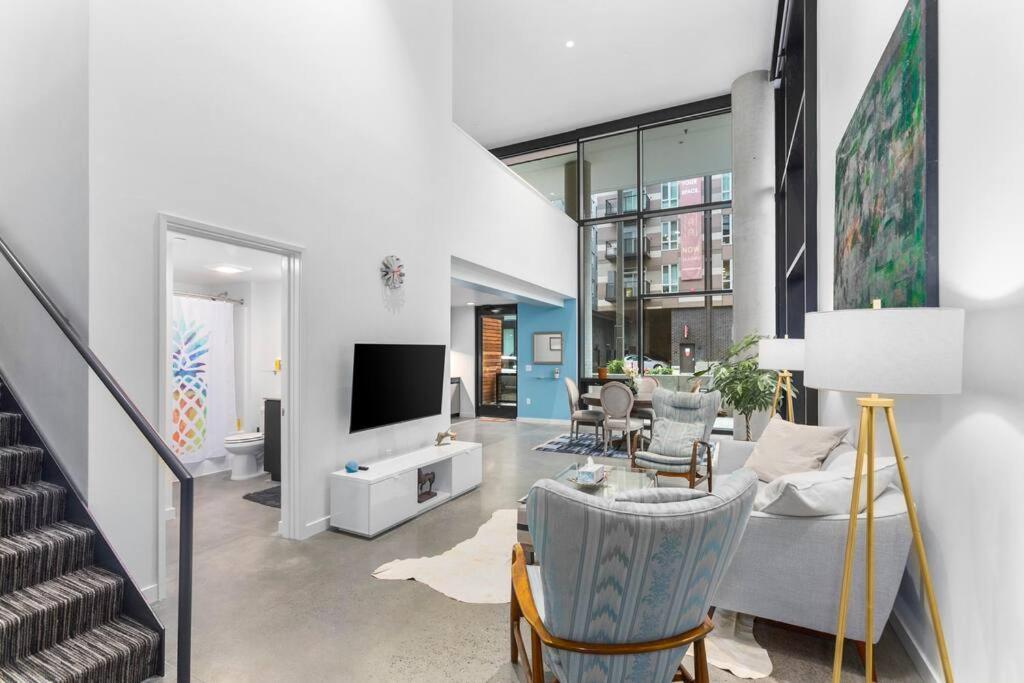 Airy And Open Corner Loft - 92 Walkscore Redmond Exteriér fotografie